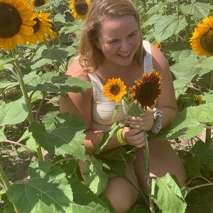 Meet your Posher, Kaitlyn